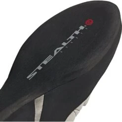 Five Ten Grandstone Climbing Shoes - Sesame / Core Black / Active Purple -Sporten Buiten five ten bc0866 grandstone sesame core black active purple 04 1167124