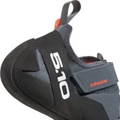 Five Ten Kirigami Climbing Shoes - Onix / Core Black / Solar Red -Sporten Buiten five ten kirigami climbing shoes onix core black solar red 5 1001269