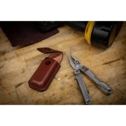 Leatherman Ainsworth Leren Holster Voor Multitools - Medium -Sporten Buiten leatherman ainsworth 8 1480898 1